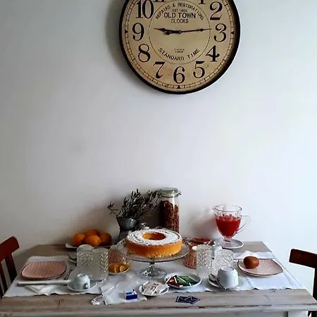 Meridiano12 Oda ve Kahvaltı Favignana